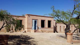 7741 Camino Bavispe, Tucson AZ  85715-3707 exterior