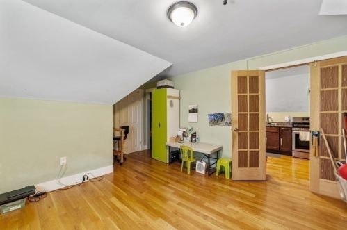 113 Hancock St, Boston MA exterior