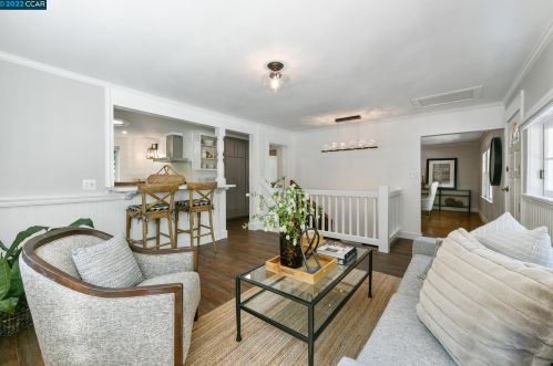 31 Ridge Park Ln, Concord CA 94518-1451 exterior