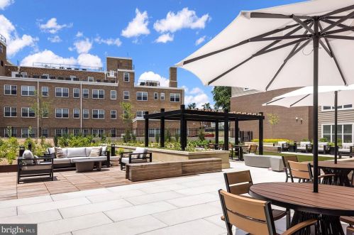 1021 Spring Rd, Washington DC  20010-1421 exterior