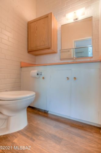 201 Irving Ave, Tucson AZ 85711-6239 exterior