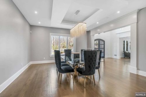 19 Duck Pond Rd, Demarest NJ  07627-2305 exterior