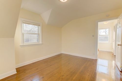 10742 Whipple St, Chicago IL 60655-2008 exterior