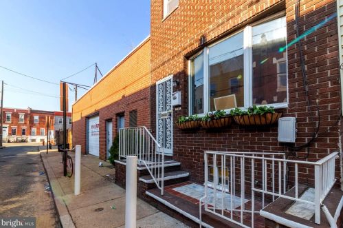 1539 Emily St, Philadelphia, PA 19145-3027