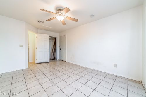 7421 Calle Medina, Tucson AZ  85757-8505 exterior