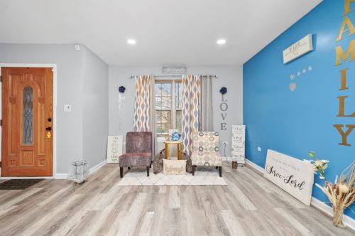 1538 Tripp Ave, Chicago IL 60652-2948 exterior