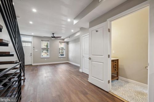 2325 Emerald St, Philadelphia PA  19125-1527 exterior