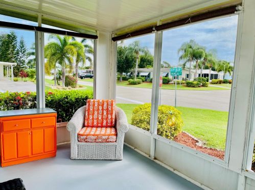 3729 Sleepy Hollow Ln, Fort Pierce FL  34952-3121 exterior