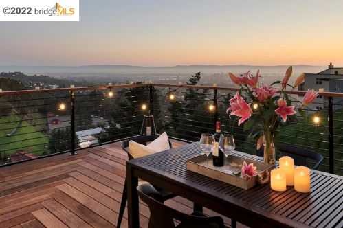 1550 Grand View Dr, Berkeley CA 94705-1637 exterior