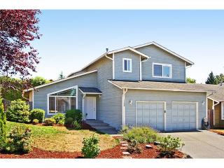 1180 Monterey Ave, Seattle, WA 98056-2872