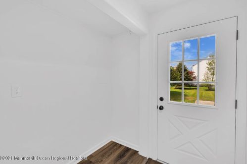 1120 Farmingdale Rd, Jackson Twp NJ  08527-1380 exterior