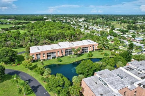 3100 Pruitt Rd, Fort Pierce FL  34952-5901 exterior