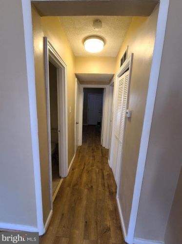 209 Adams St, Rockville MD  20850-1830 exterior