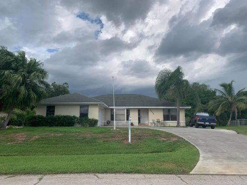 3113 Mall Ter, Fort Pierce, FL 34984-6348