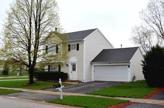 2230 Blue Spruce Ln, Aurora IL  60502-6345 exterior