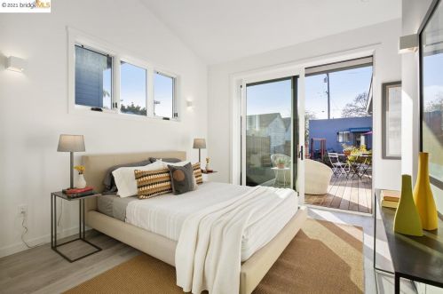 1429 10th St, Berkeley CA 94710-2328 exterior