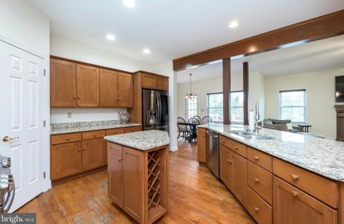 30 Hershey Dr, Pottstown PA 19465-8137 exterior