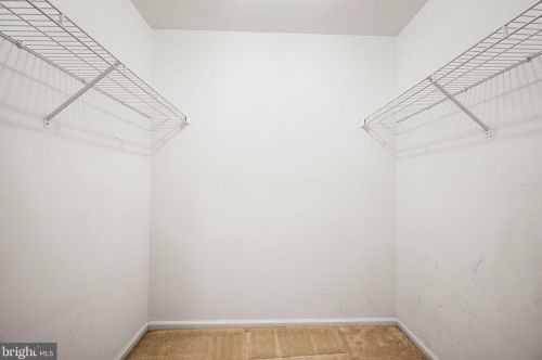 2207 Foxmeadow Dr, Limerick PA 19468-1572 exterior