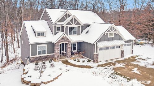 1839 Starr View Ln, Middlevle MI 49333-8061 exterior