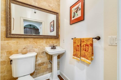 918 Alba Dr, Orlando FL 32804-7212 exterior