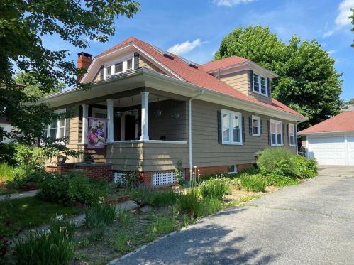 55 Nelson St, Providence, RI 02908-3402