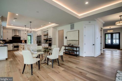 1108 Dead Run Dr, Mc Lean, VA 22101-2125