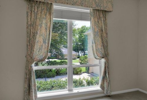 141 April Waters Dr, Montgomery TX 77356-8831 exterior