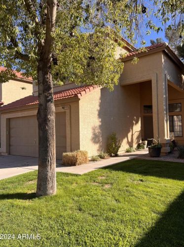 4555 Shannon St, Chandler AZ  85226-2035 exterior