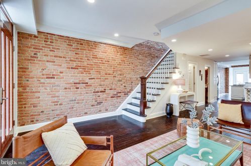 234 14th St, Washington DC  20003-2367 exterior