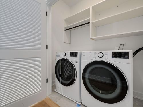 3536 Albany Ave, Chicago IL 60612-3921 exterior