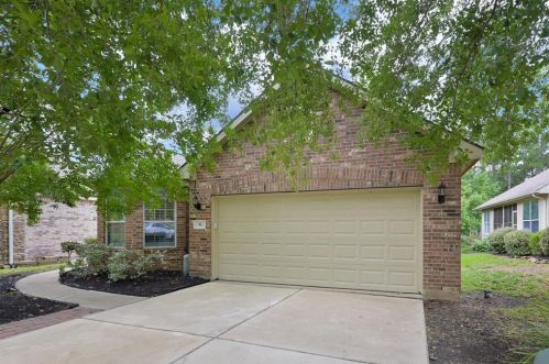 91 Misty Harbor Dr, Montgomery TX 77356-5242 exterior