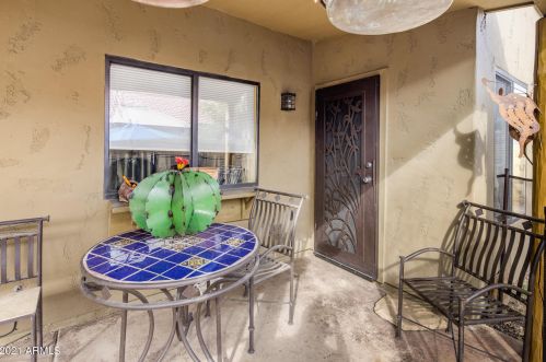 17313 22 Way, Phoenix AZ 85022-2255 exterior