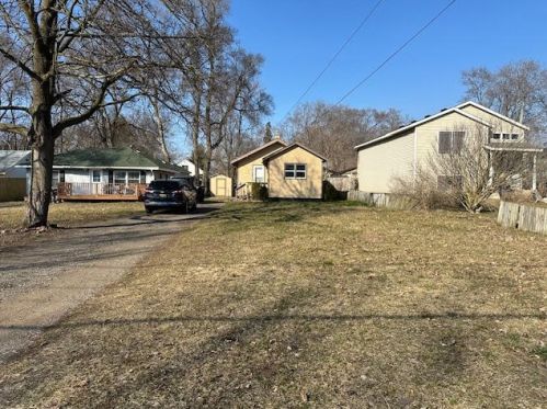 141 34th St, Grand Rapids, MI 49548-2225