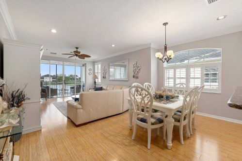 800 Southstar Dr, Fort Pierce FL 34949-9121 exterior