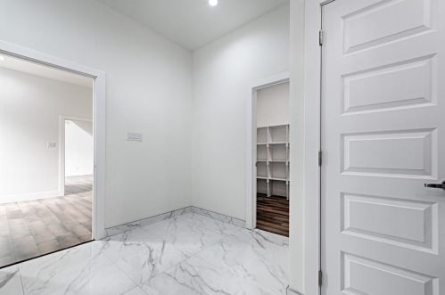 3903 Bernal Dr, Dallas TX 75212-3302 exterior