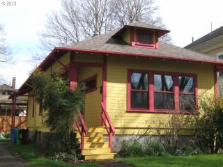 1820 44 Ave, Portland OR  97213-1408 exterior