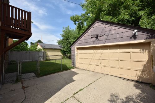 3618 40th St, Milwaukee WI  53216-3421 exterior