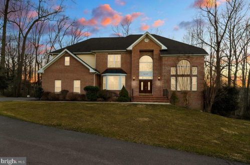 1800 Longmead Rd, Silver Spring, MD 20906-1927