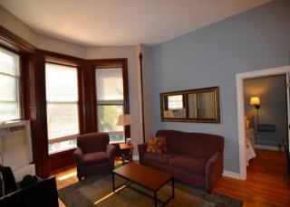 1023 Dearborn St, Chicago IL  60610-2819 exterior