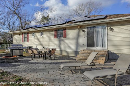 305 Brick Ave, Berkeley Township NJ 08721-3207 exterior