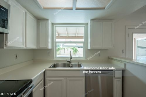 8813 Coolidge St, Phoenix AZ 85016-4612 exterior