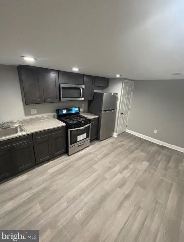 6217 Chestnut, Philadelphia PA 19104-3120 exterior