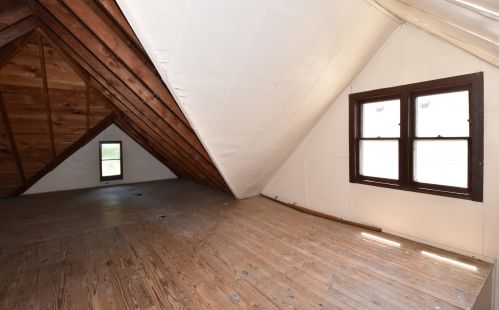 3009 77 St, Milwaukee WI 53222-5018 exterior