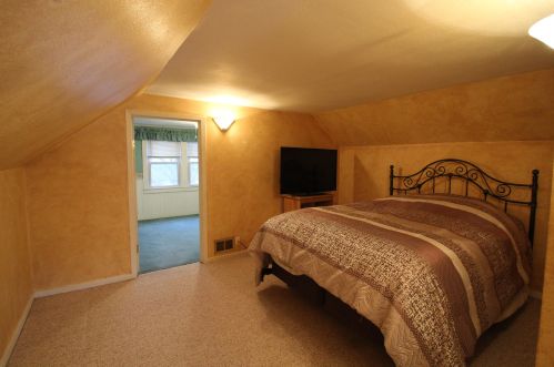 1301 90, Milwaukee WI 53227-1620 exterior