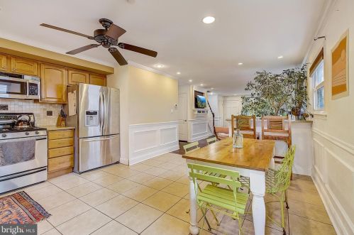 432 Ave, Media PA 19063-4015 exterior