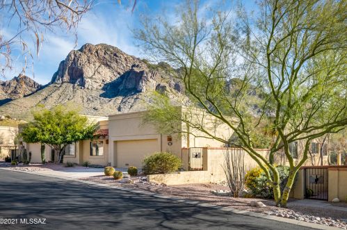 900 Camino Corrida, Tucson, AZ 85704-7652