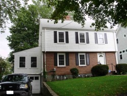 159 Oliver Rd, Newton, MA 02468-2322