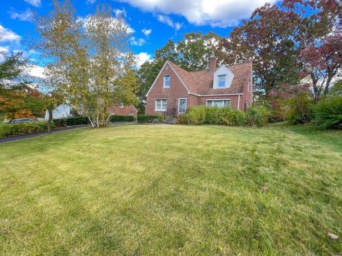 107 Overhill Ave, New Britain, CT 06053-3812