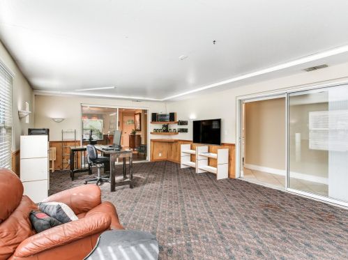 12607 51 St, Tampa FL 33619-1418 exterior