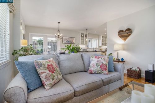 1879 Susan Ln, Concord, CA 94523-2931